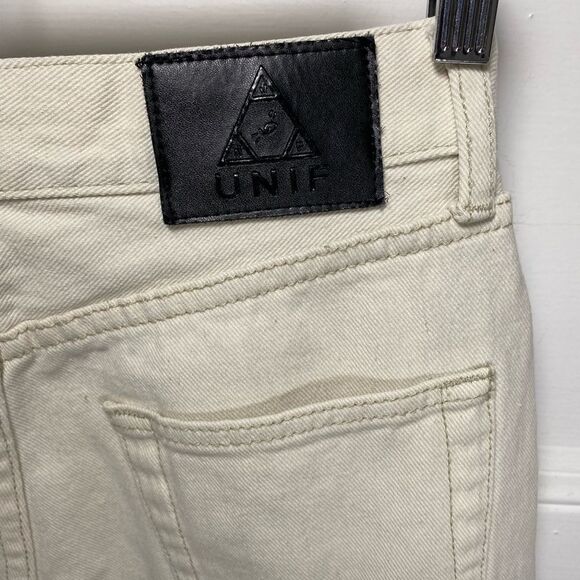 UNIF High Rise Straight Leg 5-Pocket Jeans in Ivory Neutral Size 26 - Picture 12 of 14